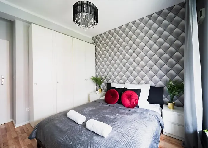 New Old Town - 3 - 7 People - Parking Place - Kosciuszki Street Wrocław